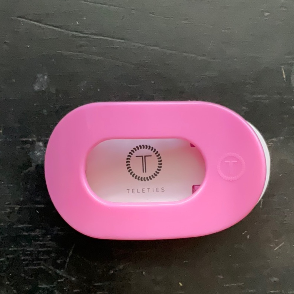 LIMITED EDITION 🩷 Teleties “Peonies Please” Pink Spring Flat Hair Clip